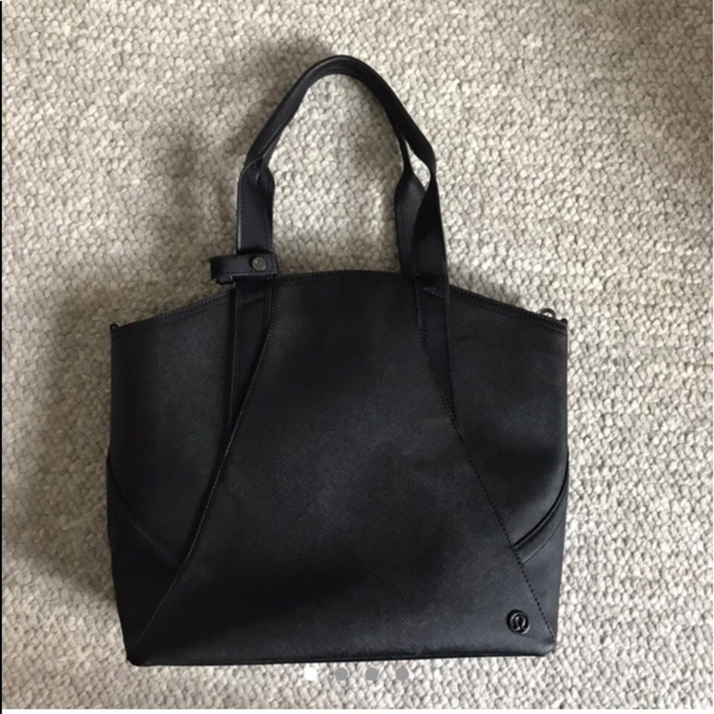 Lululemon All Day Tote mini